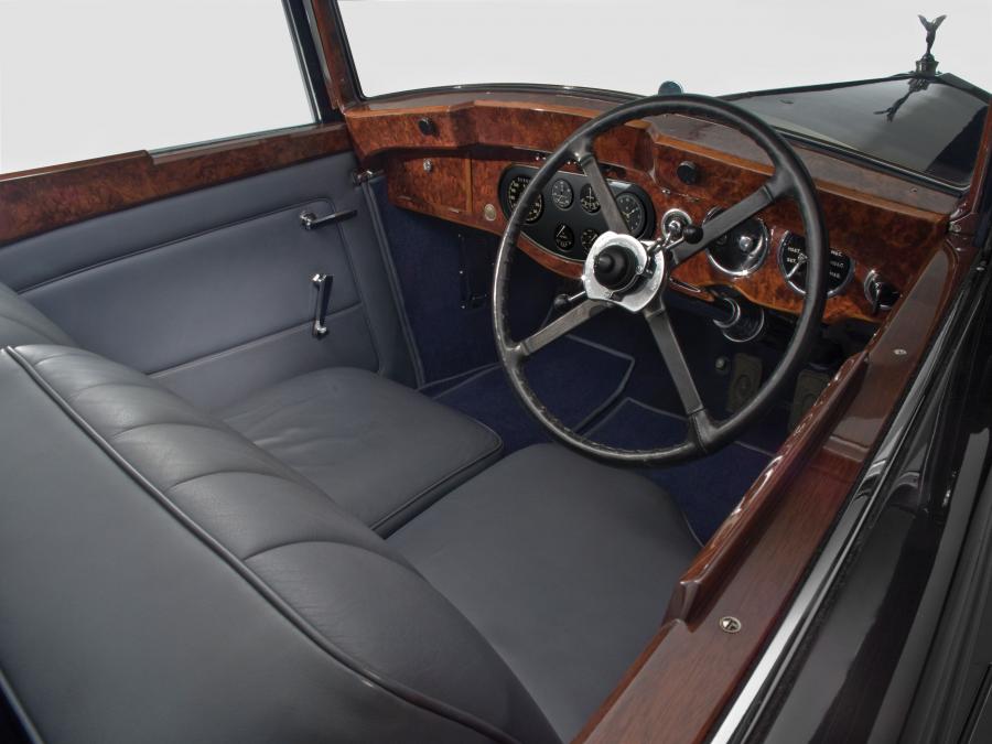 Rolls-Royce Phantom II Continental Sedanca Coupe 1933 года  (фото 4 из 14)